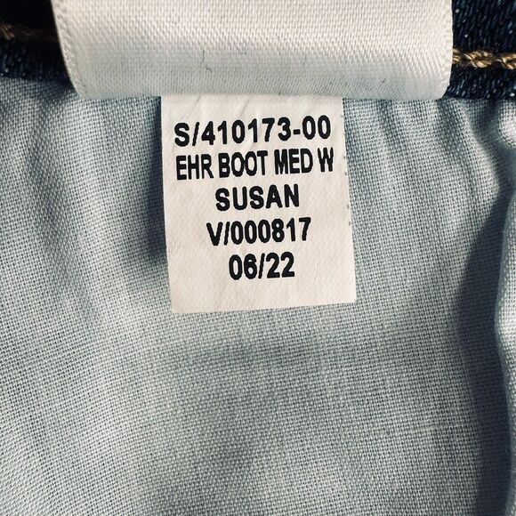 SOLD ~ Old Navy Kicker Bootcut Jeans Womens 10 Extra High Rise Button 32 x 31.5 - Picture 6 of 9